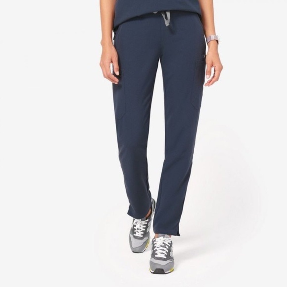FIGS yola scrub pants- dark harbour (XS petite)